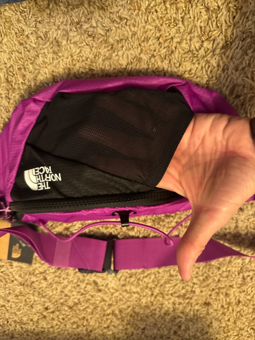 The North Face Fuchsia bum pack fanny pack lumbnical - Picture 3 of 9